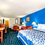 Days Inn & Suites by Wyndham Cambridge