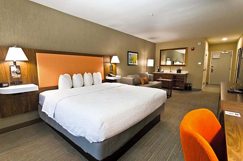 Hampton Inn By Hilton & Suites Sacramento - Cal Expo