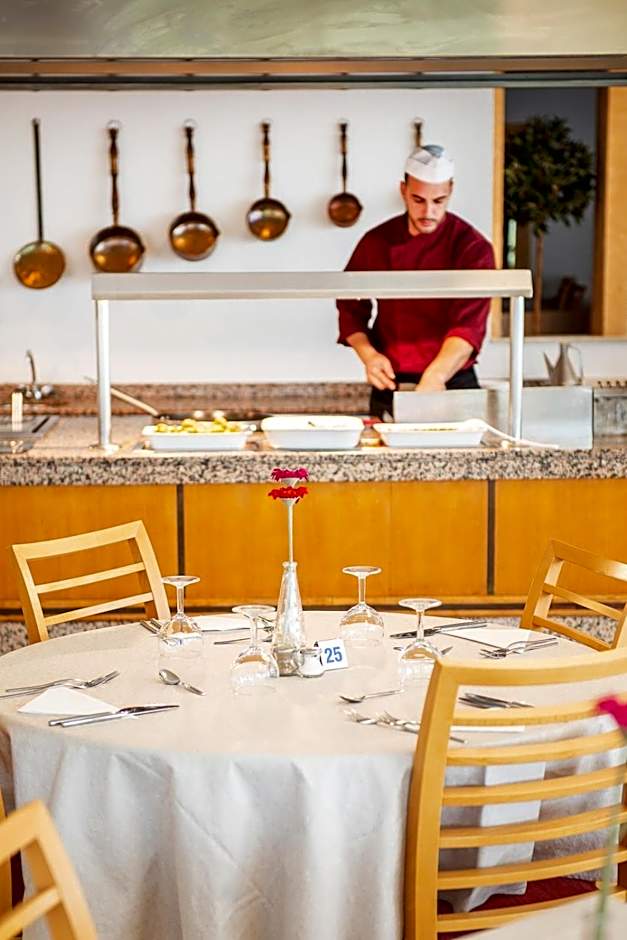 Hotel & Apartamentos Casablanca