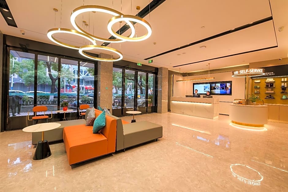 City Comfort Inn Shaoyang Central Hospital High-speed Railway Station