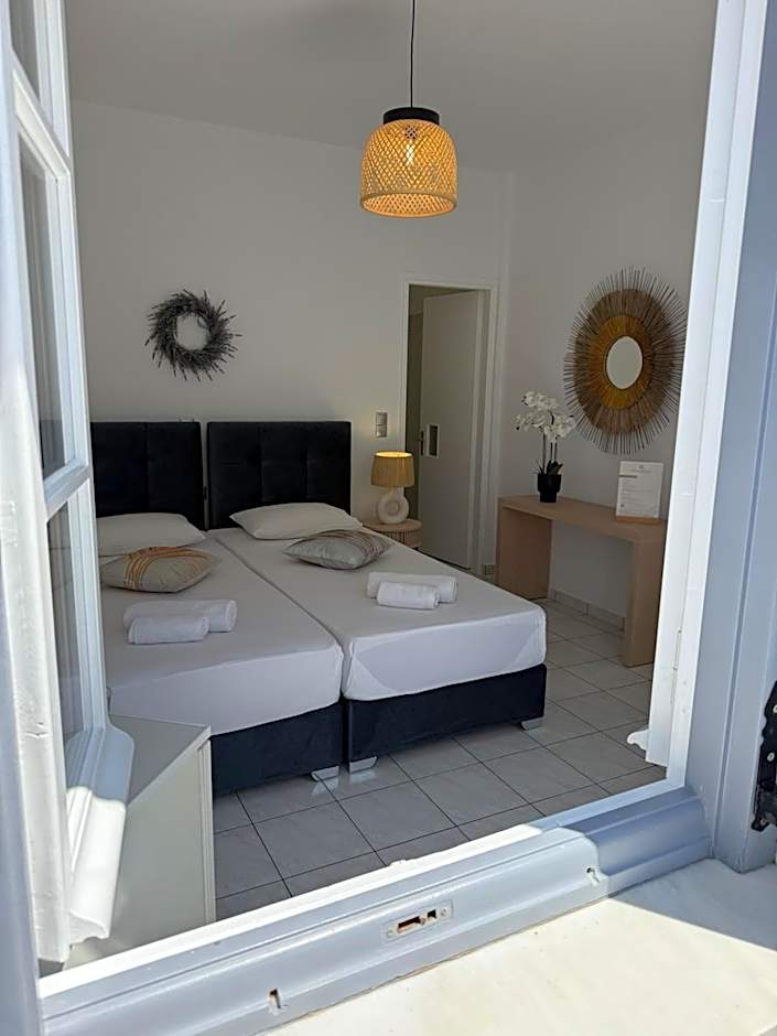 Chrysa House