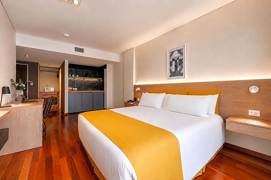 Feir's Park Hotel & Rooftop