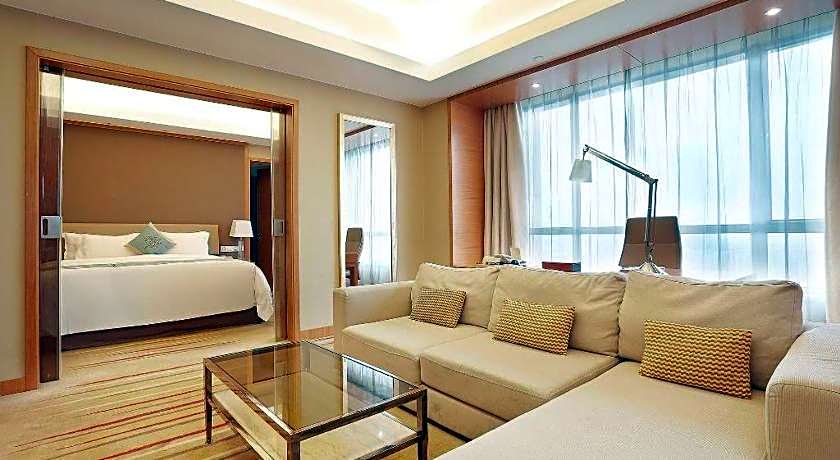 Howard Johnson Sunshine Plaza Ningbo