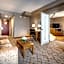 Monte Carlo Inns - Vaughan Suites