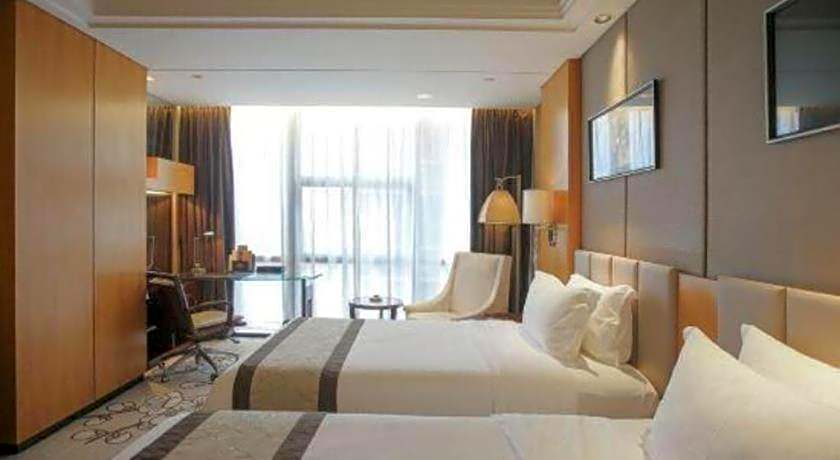 Zhangjiagang Zhonglian GDH International  Hotel