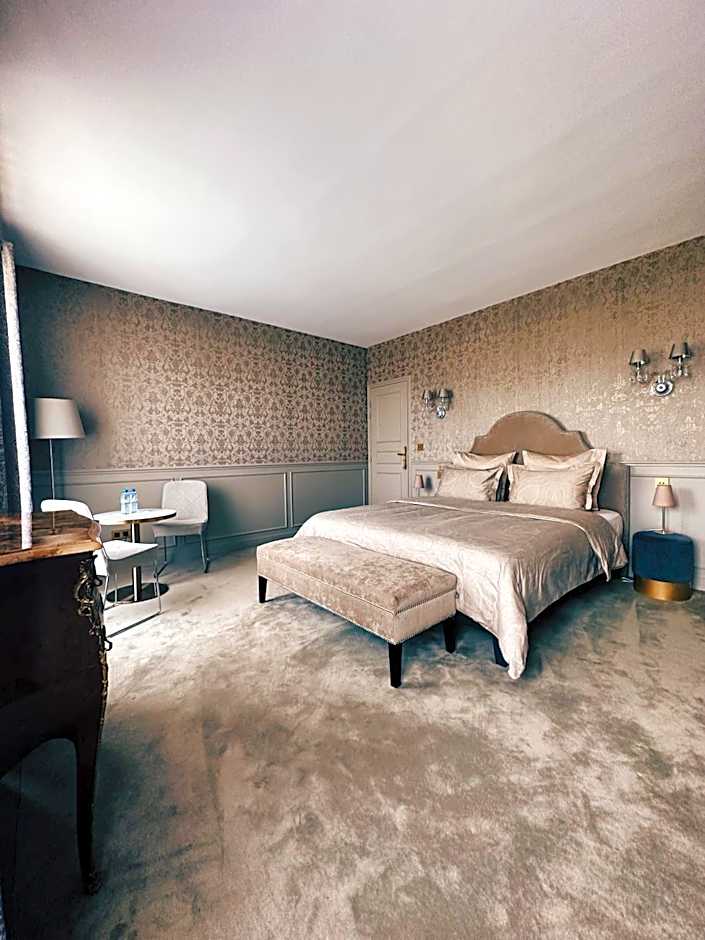 Le Château d Hardricourt