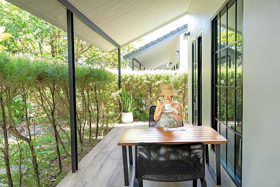 Trat Tara Boutique Hotel