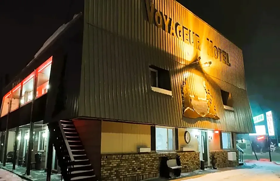 Love Hotels Voyageur by OYO at International Falls MN