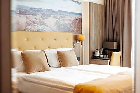 Standard Double Room with Spa Access