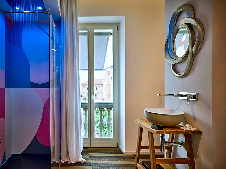 HOTIDAY Olbia Wallure