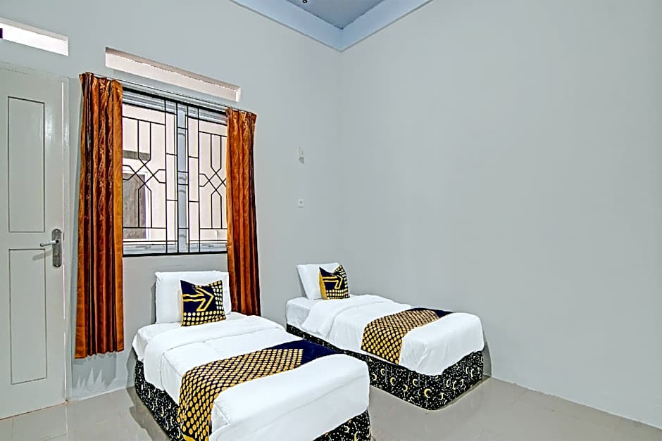 Hotel O Rumah Singgah Kinaya Syariah