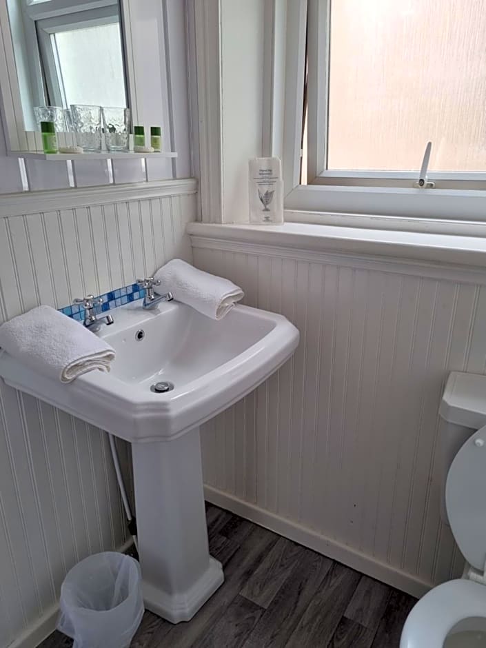Sirocco Blues Guest House – Blackpool