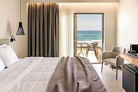 Aura Room Sea View