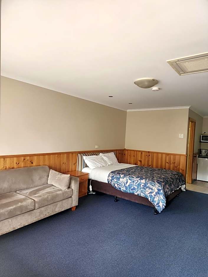 Kentish Hills Retreat