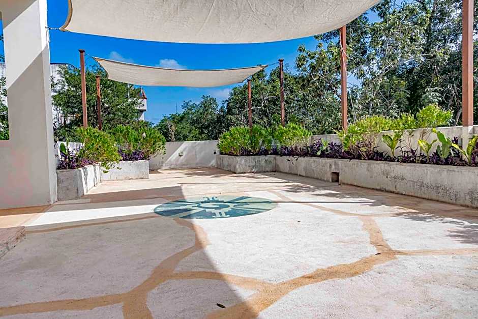 Niik Tulum