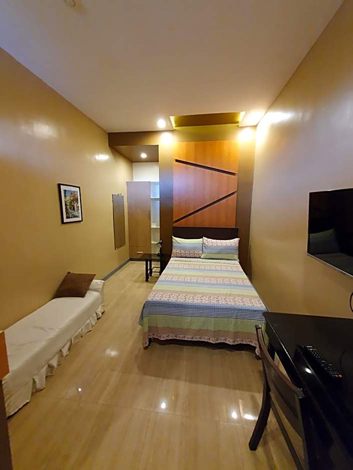 Felicidad Resto and Pension House