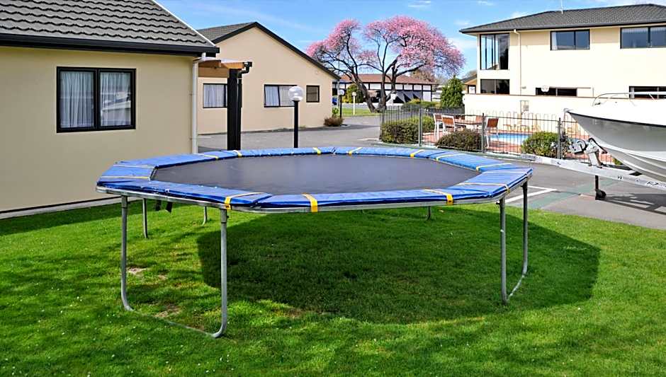 Ashleigh Court Motel