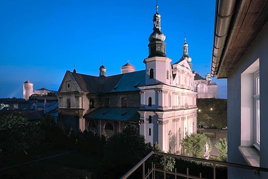 STRADONIA Serviced Apartments