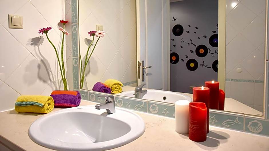 Vinyl Flat Bed & Breakfast - Rooms