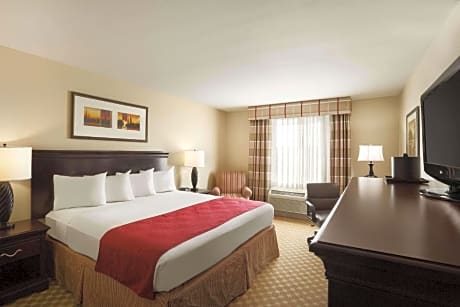 1-Bedroom Suite with King Bed