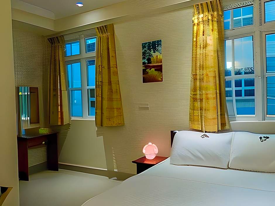 Beach Grand and Spa Premium