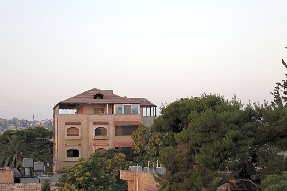 Jabal Amman Hotel (Heritage House)