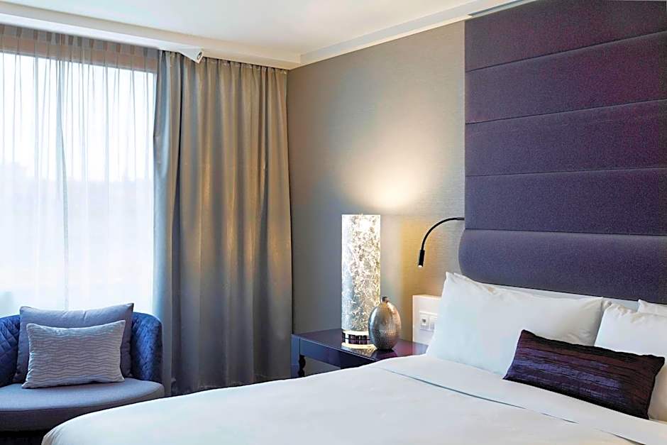 Renaissance® Vienna Schonbrunn Hotel