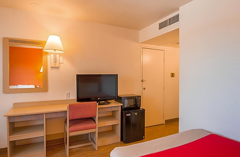 Motel 6-Laramie, WY