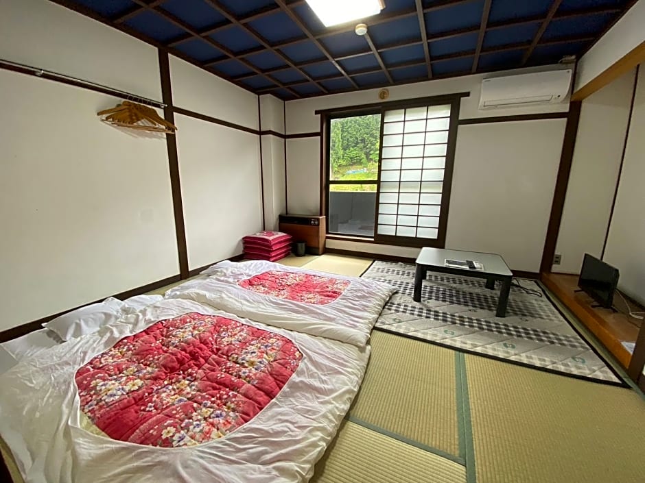Hachikita Hotel