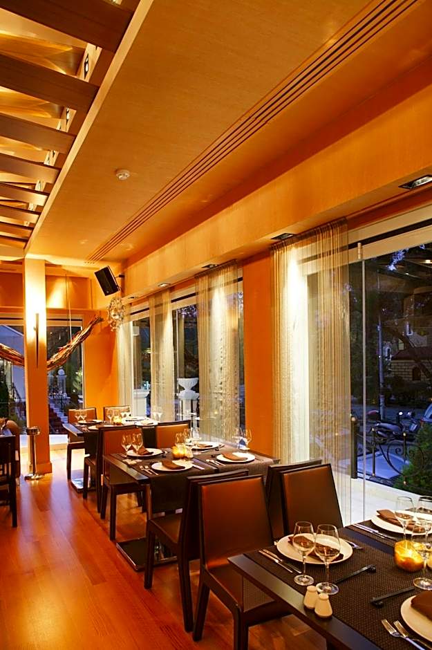 Theoxenia House Hotel
