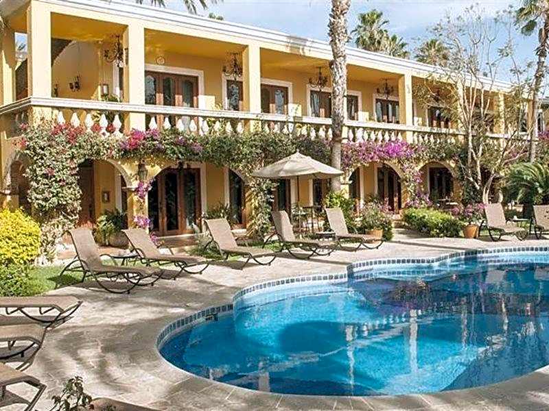 El Encanto Inn