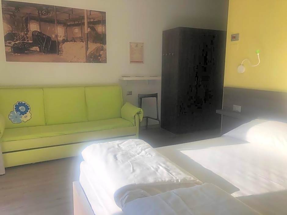 Antica Campione Rooms & Hostel