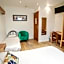 Hotel Edgar Quinet