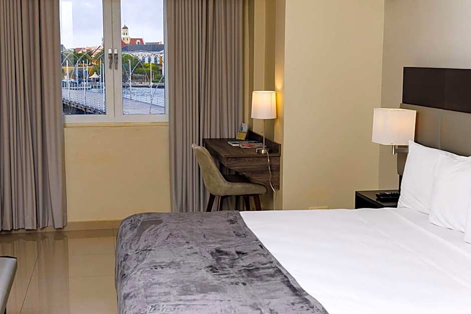 Brion City Hotel BW Signature Collection