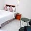 Hotel De Ratt Phuket