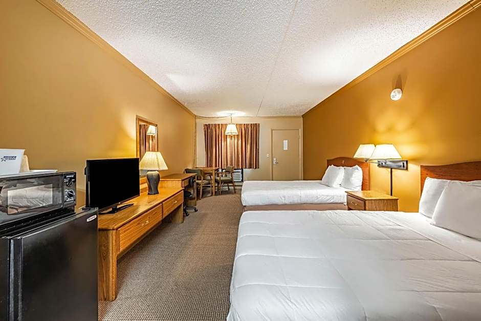 Americas Best Value Inn & Suites St. Marys