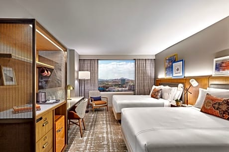Accessible Premier Room with Roll in Shower 2 Queens