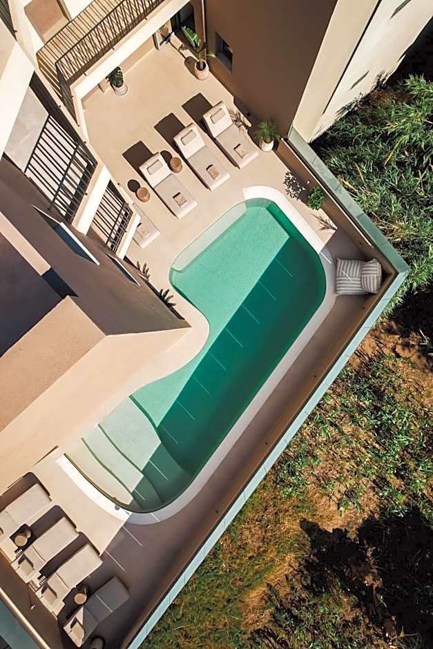 Batis Aero Beachfront Wellbeing Hotel