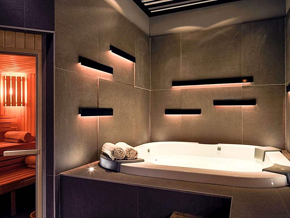 Ibis Styles Hyeres Rooftop & Spa
