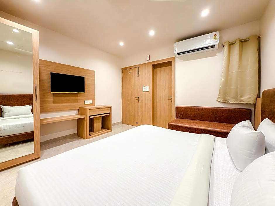 Hotel Anand