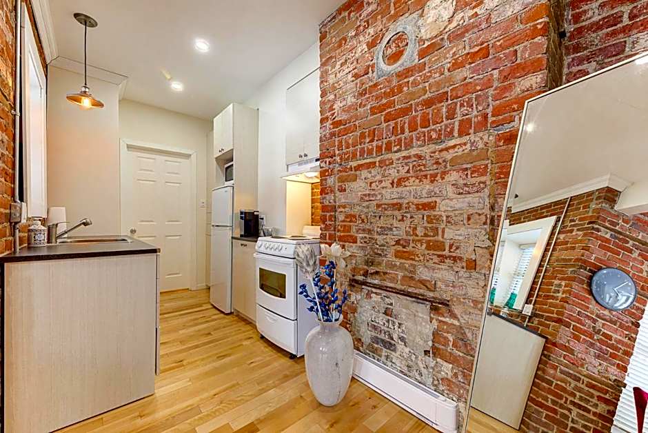 Le 555 Hébergements touristiques