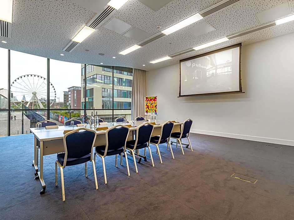 Pullman Liverpool