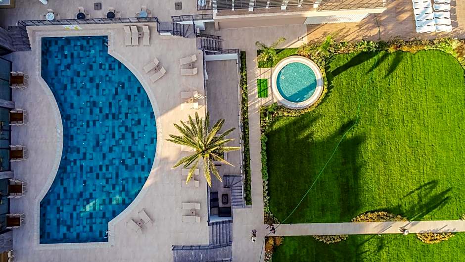 Premier Nergis Beach & SPA