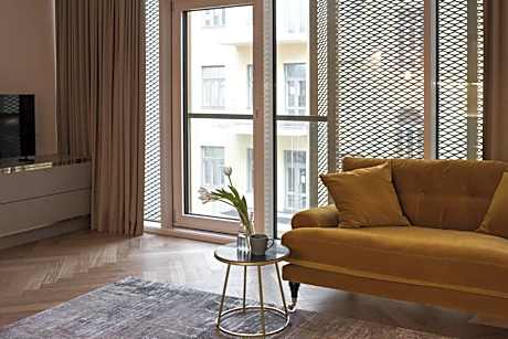 Bob W Helsinki Ullanlinna