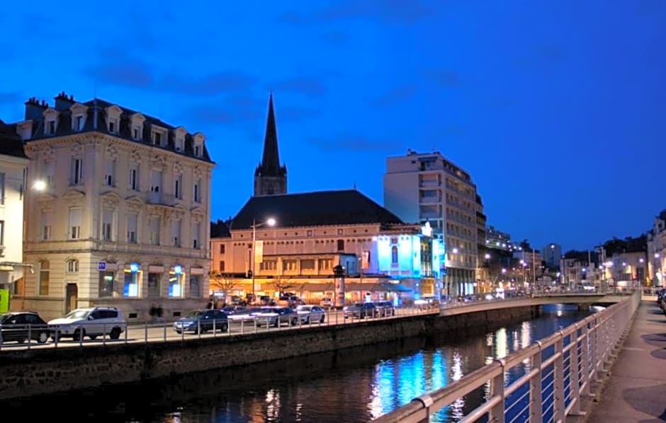 BRIT HOTEL Confort Le Limouzi TULLE