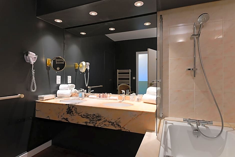 HR Hôtel-Restaurant & Spa Marin