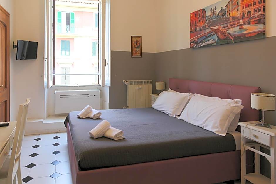 Vatican Room and Kitchen