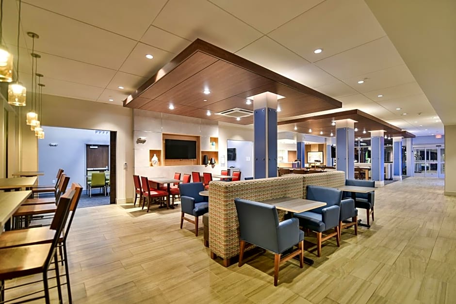 Holiday Inn Express & Suites Lehi - Thanksgiving Point By IHG