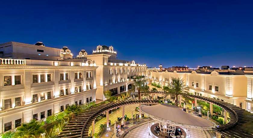 Vittori Palace Hotel and Residences