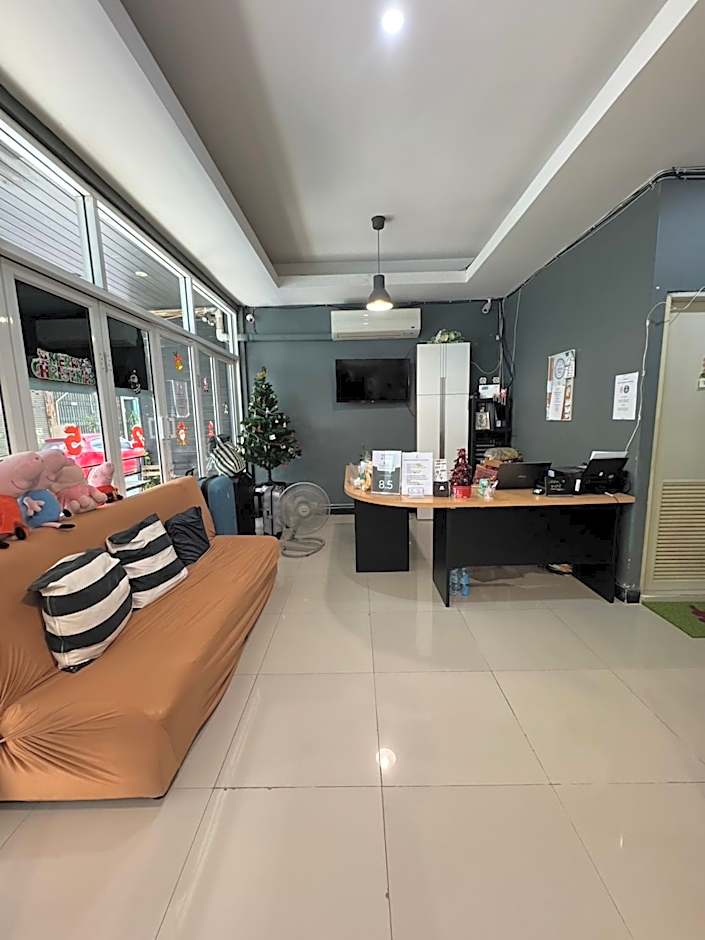 The Little Pig Sukhumvit